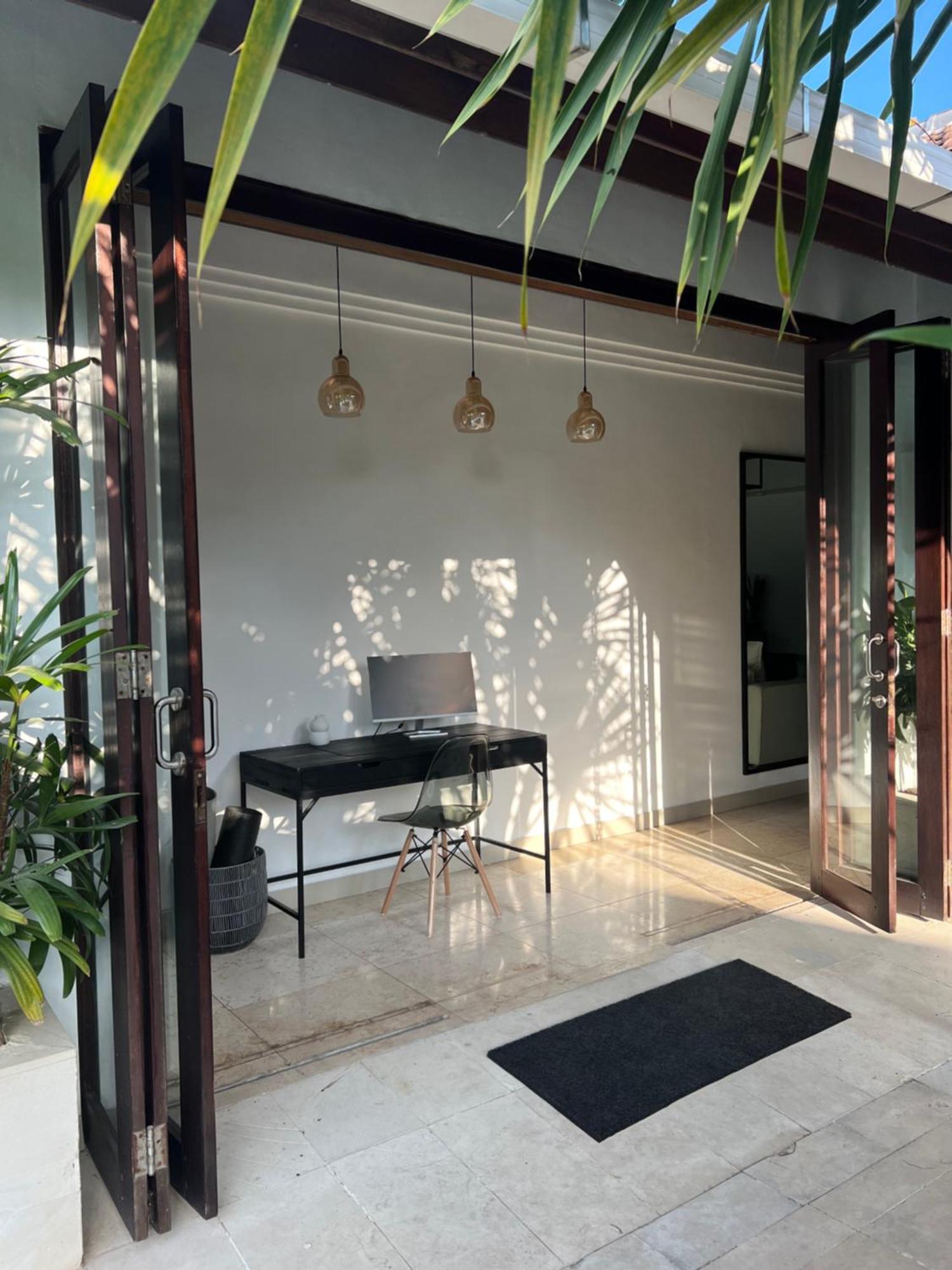 הוילה Kerobokan The Mia Bali מראה חיצוני תמונה