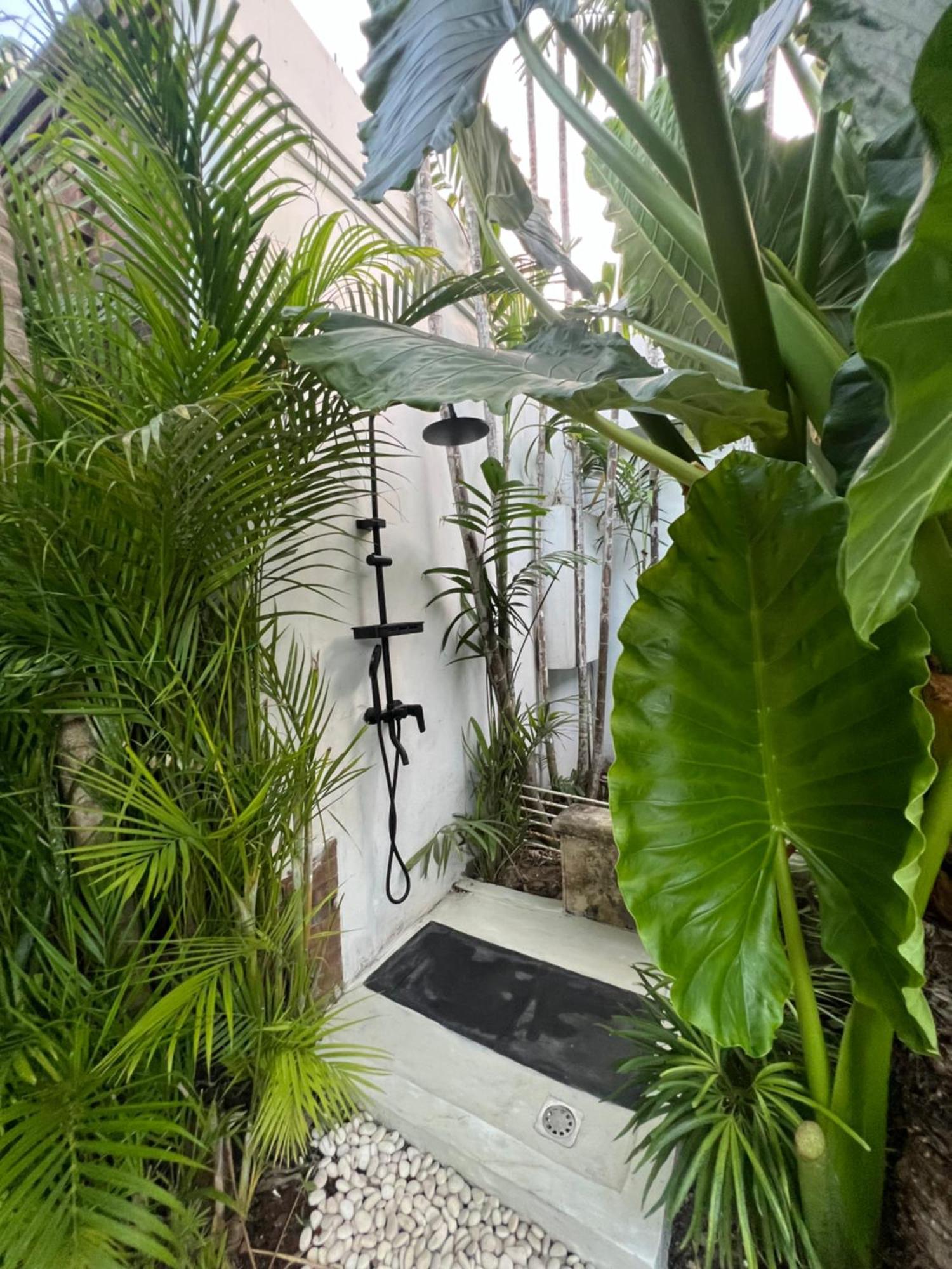 הוילה Kerobokan The Mia Bali מראה חיצוני תמונה